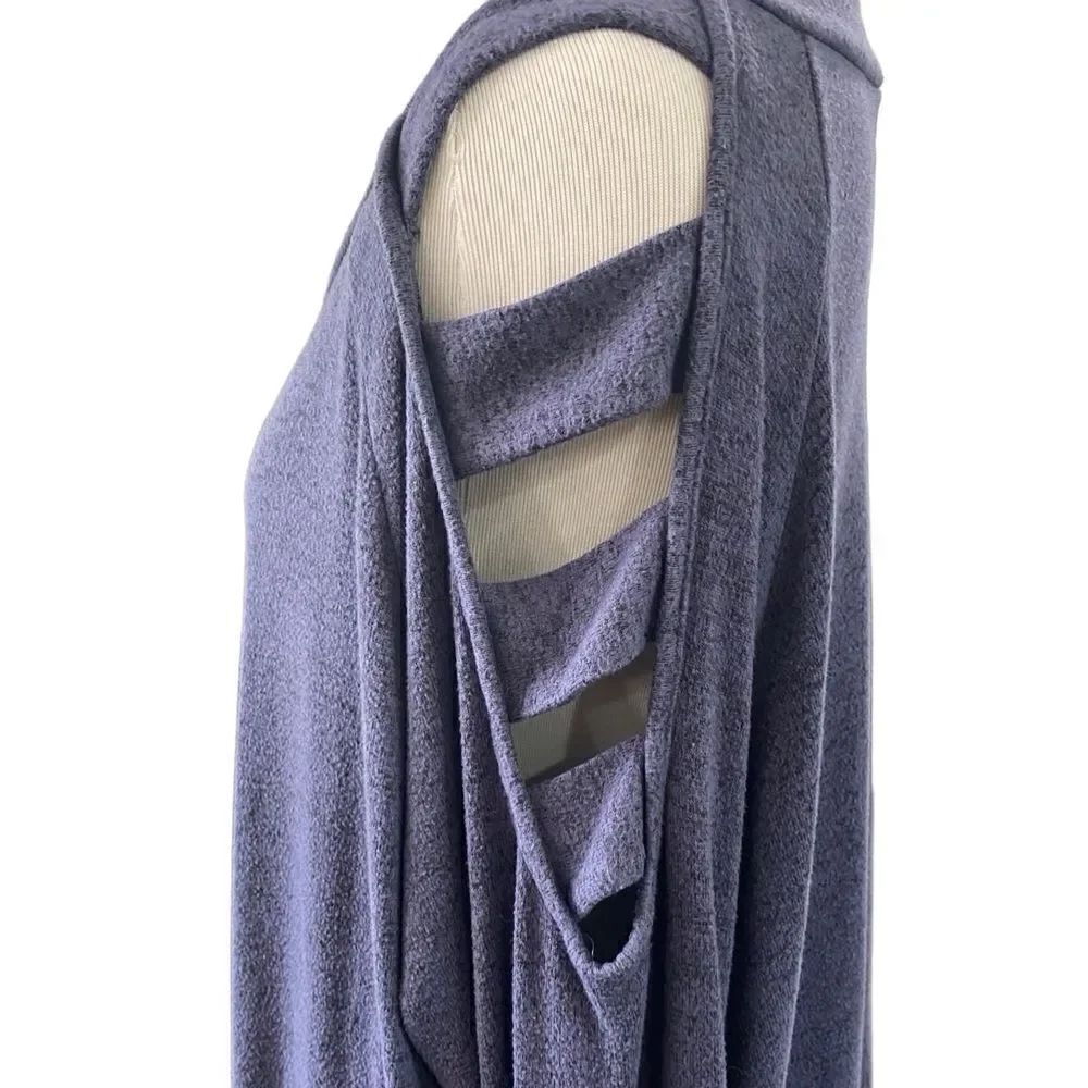ee:some Blue Cutout Open Sleeve Lightweight Knit Sweater Top Women’s 1X - Picture 2 of 4
